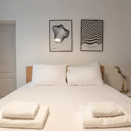 Appartamento Parisian Elegance - Refined 1bd In Le Marais Parigi