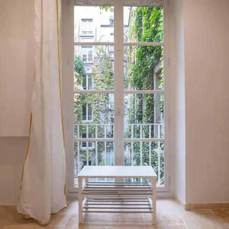Parisian Elegance - Refined 1bd In Le Marais Апартаменты