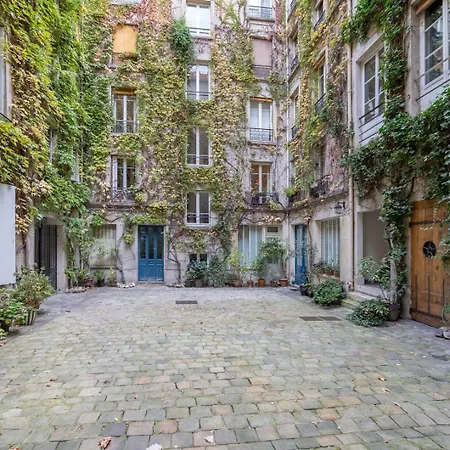 Parisian Elegance - Refined 1bd In Le Marais